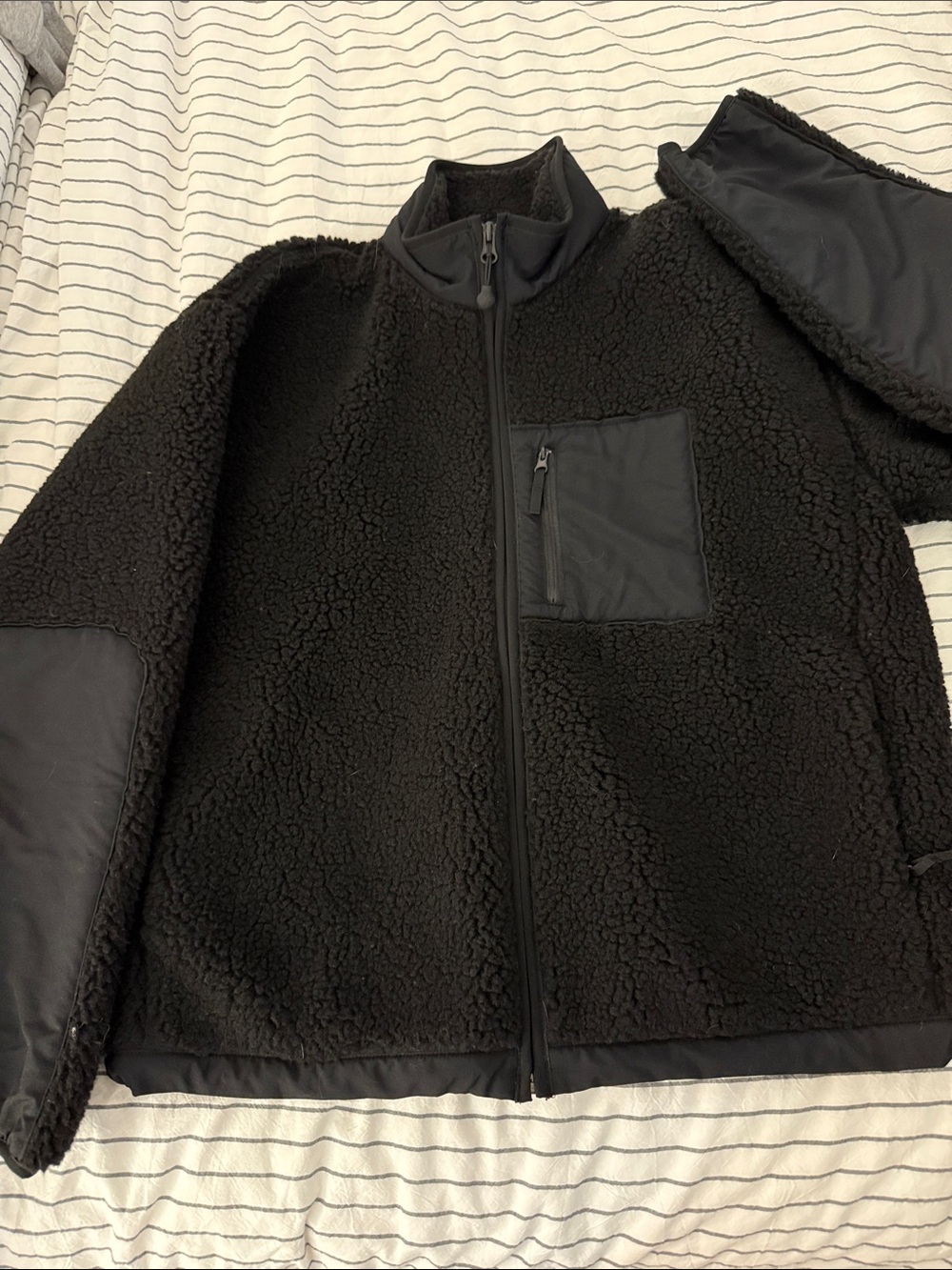 Aritzia Black Sherpa Zip Jacket *never worn*